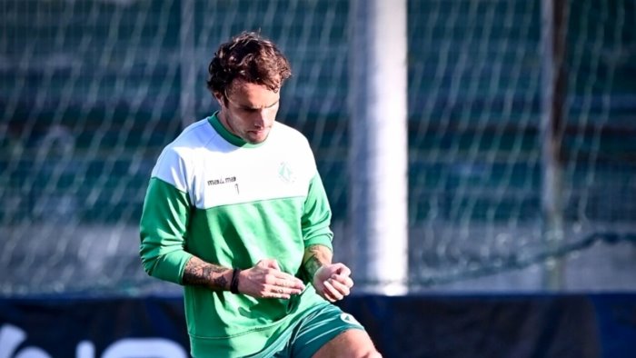 avellino riecco micovschi in quattro rischiano di saltare il giugliano