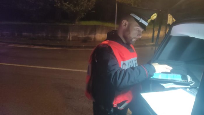 droga e reati controlli a tappeto nel vallo lauro multe e denunce