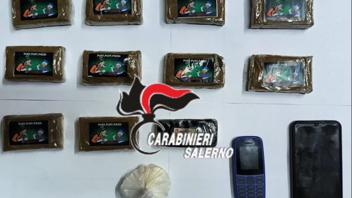 oltre 1kg di hashish e 53gr di cocaina un arresto a battipaglia