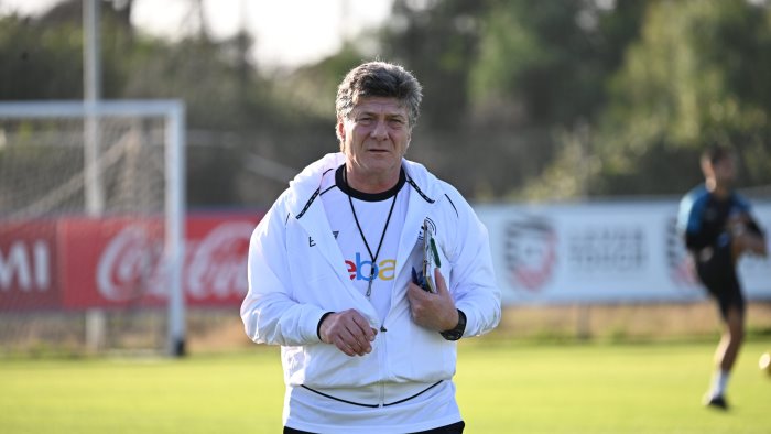 primo allenamento per mazzarri ma si fermano due azzurri