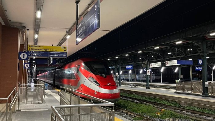 frecciarossa da battipaglia per torino riattivazione del servizio da dicembre