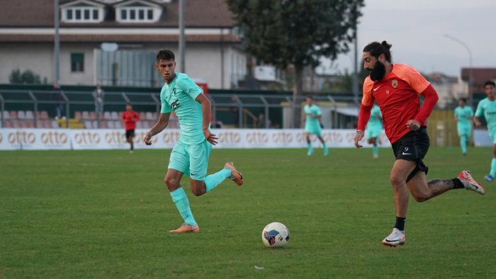 benevento test con la primavera nella seduta a porte aperte