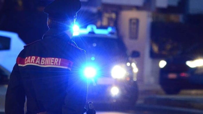 carabinieri in divisa e borghese a sturno montemiletto e mirabella