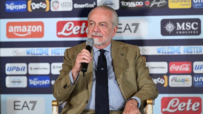 de laurentiis operato al menisco intervento riuscito