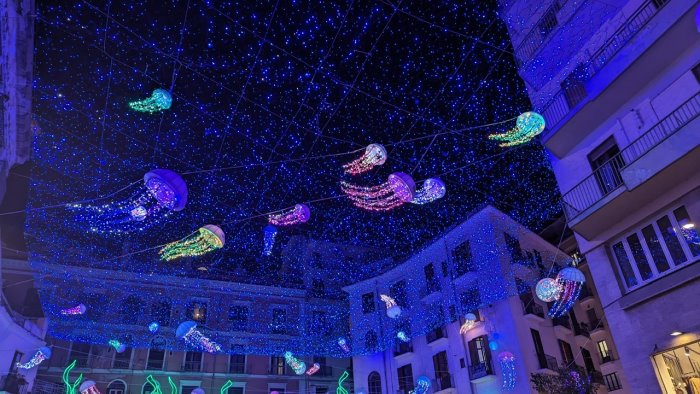 salerno partita ufficialmente la 18esima edizione di luci d artista