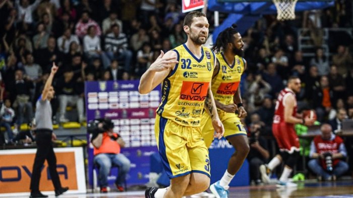 givova scafati basket rivers energia e ritmo in attacco decisivi a sassari