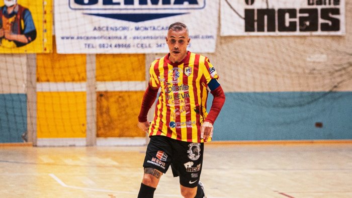 gg team wear benevento 5 col regalbuto conta solo vincere