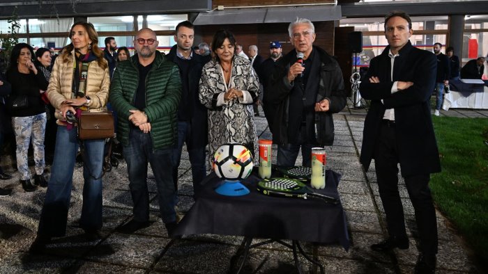 salerno inaugurati i due nuovi campi di padel nel quartiere arbostella