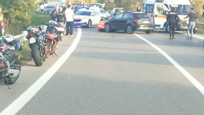 omignano incidente mortale sulla cilentana perde la vita un centauro