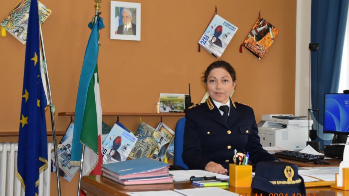 anna maria villano nuovo dirigente della polizia stradale di benevento