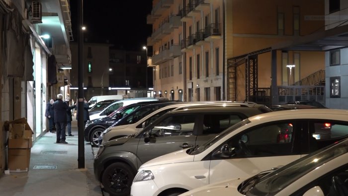 nuovi stalli sosta in via goduti troppo stretti sono da correggere