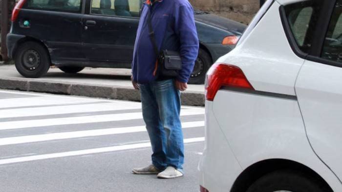 contrasto ai parcheggiatori abusivi in 46 denunciati a napoli