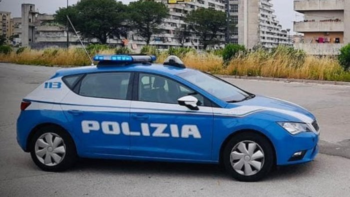 scampia armi e droga controlli straordinari della polizia