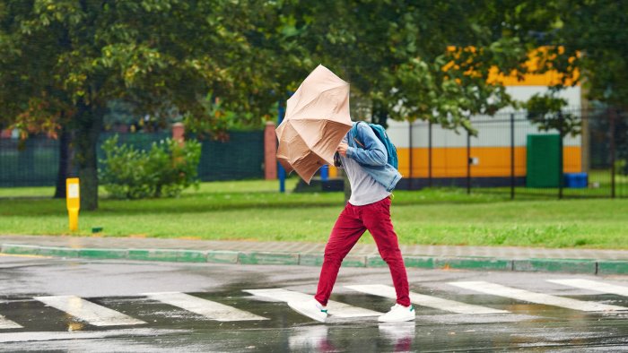 allerta meteo temporali intensi e vento forte su tutta la regione