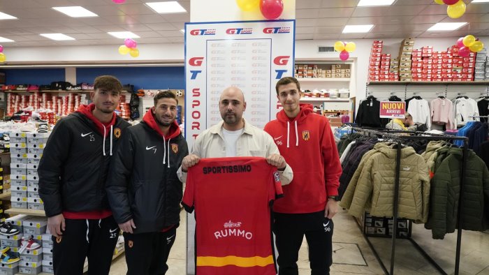 un altra serata con gli sponsor giallorossi a sportissimo