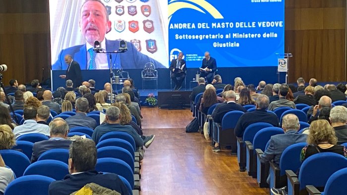 salerno al via il congresso della flp cambiare i modelli organizzativi