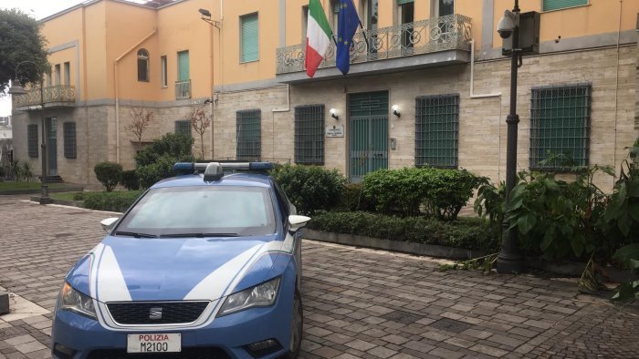 controlli della polizia a pozzuoli ecco il bilancio