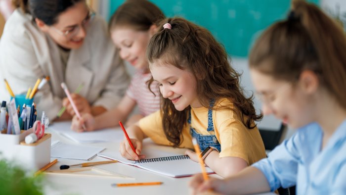 diritti infanzia e adolescenza bene legge regionale su psicologo scolastico