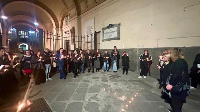 napoli celebra la giornata della memoria transgender