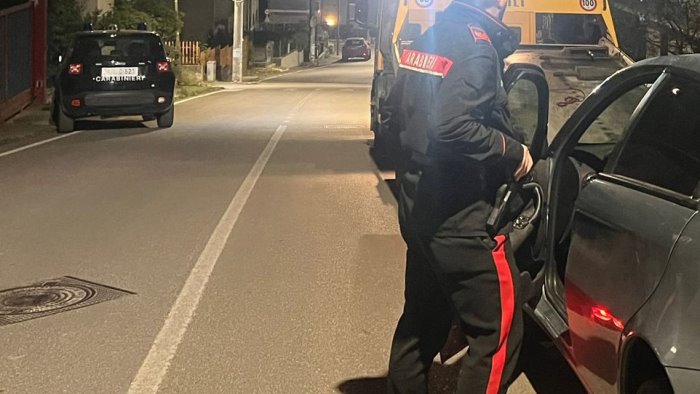 controlli straordinari da mirabella eclano alle porte di avellino due arresti