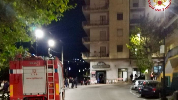 corbara cede un pilastro evacuate 13 famiglie da un palazzo a sei piani