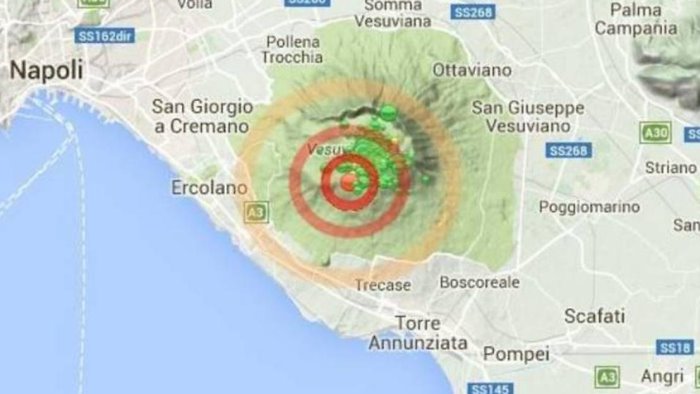 due scosse in pochi minuti tra il vesuvio e l area flegrea a napoli