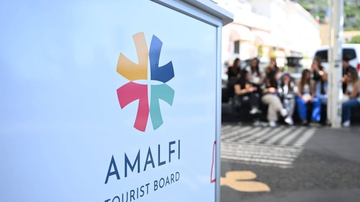 amalfi comune e dmo lanciano nuovi corsi di formazione per operatori turistici