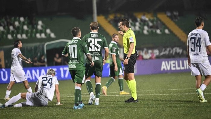 giugliano avellino 2 4 marson subito testa al monopoli