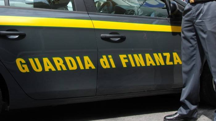 salerno frode fiscale sequestrati 260mila euro a societa cilentana