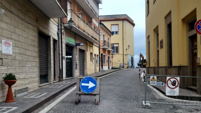 lavori nel centro storico ad ariano scatta il divieto ecco dove