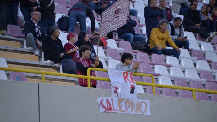 salernitana carrarese prevendita a ritmo di lumaca il dato aggiornato