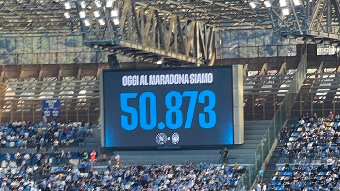 altro sold out al maradona il dato sugli spettatori per napoli atalanta