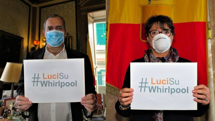 il comune di napoli lancia la campagna social lucisuwhirlpool