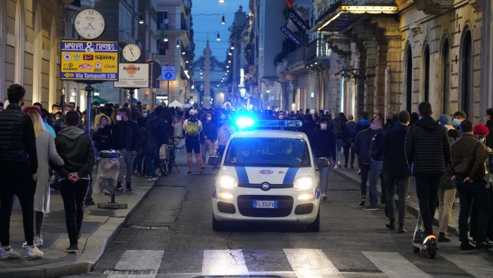 roma sgominata banda criminale 23 persone arrestate