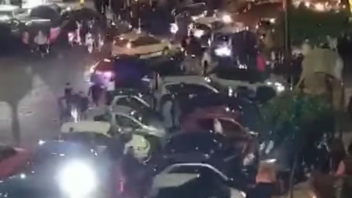 ercolano maxi rissa in strada la vigilia di natale