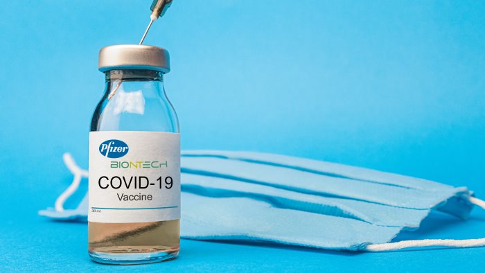 covid 19 arrivato a malpensa il primo carico di vaccini