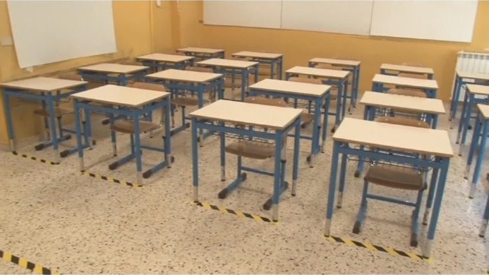 torre del greco scuole chiuse si ricomincia a gennaio