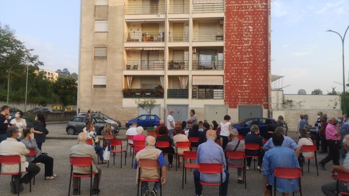 via saragat il comitato di quartiere basta prese in giro vogliamo verita