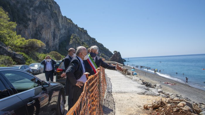 camerota 10 milioni per la strada cala del cefalo via a gara di progettazione