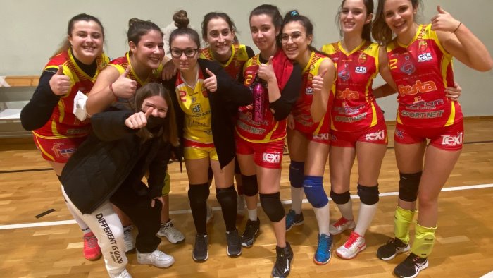 accademia volley il covid ferma le giallorosse e lascia strada alla p2p