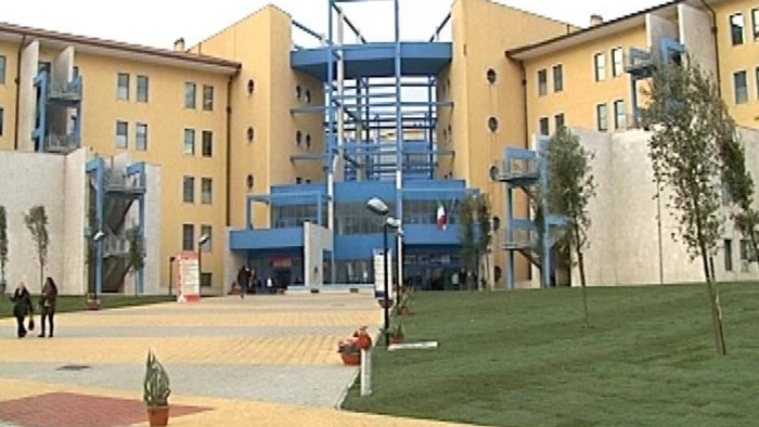 avellino quarta ondata il moscati riattiva il covid hospital