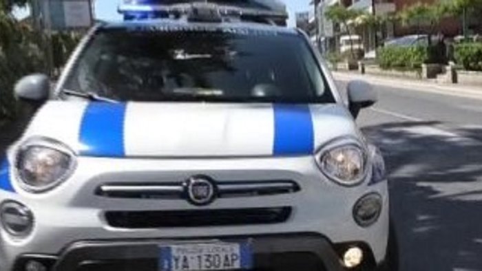 accattonaggio molesto daspo urbano da parte della polizia municipale ad ariano