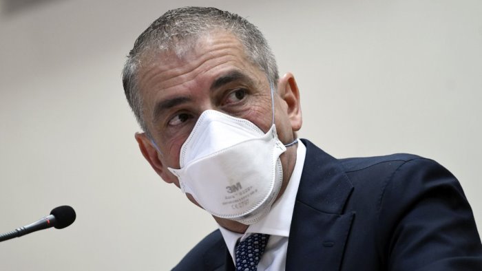 costa ridurre la quarantena per chi ha la terza dose di vaccino