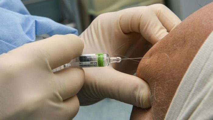 covid ieri oltre 619 mila vaccinazioni tra cui 57mila prime dosi