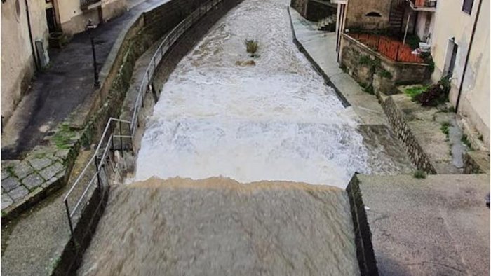 campagna monitoraggio fiume tenza in caso di piogge torrenziali