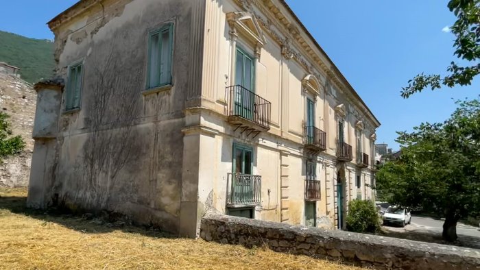 capaccio pubblicato il bando per i lavori di recupero di palazzo stabile