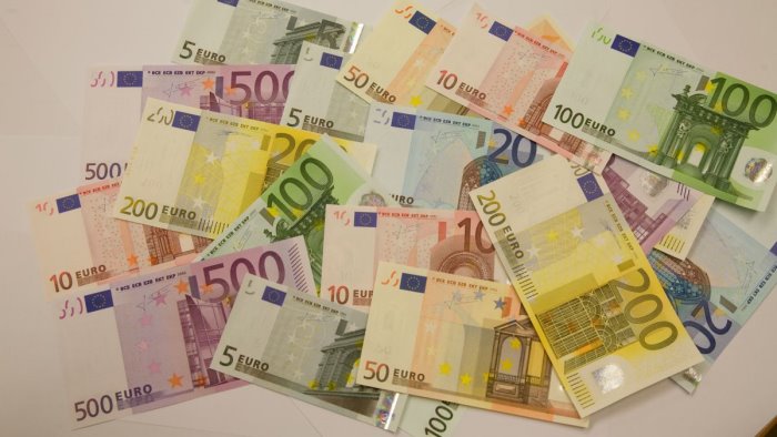 vola la spesa pubblica quest anno sfondera quota mille miliardi di euro
