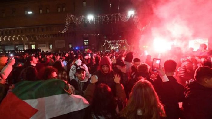 il marocco in semifinale ai mondiali scatta la festa anche a benevento