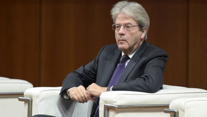 pnrr gentiloni no ritardi dell italia