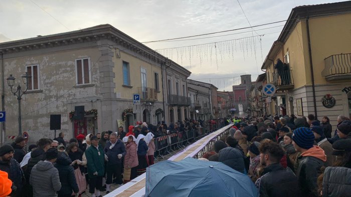 il croccantino dei record a san marco dei cavoti raggiunti i 65metri